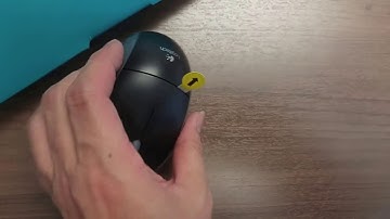 Logitech mk320 wireless keyboard and mouse Unboxing
