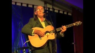 Video voorbeeld van "Dougie McLean 'Talking With My Father' @ Illawarra Folk Festival 2016"