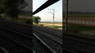 High Speed Overtake 03150 Sealdah SF Overtakes SDAH EMU Local train furiously at 120kmph