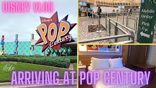 ARRIVING AT WALT DISNEY WORLD | POP CENTURY MOBILE ORDERING & ROOM TOUR