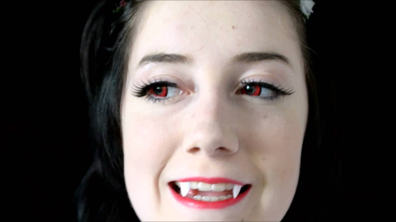 Tuto Cosplay Des Dents De Vampire Avec Des Faux Ongles