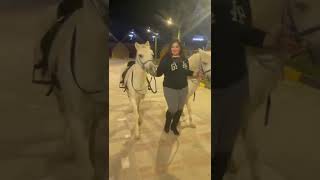 Zeba Gull For Videos