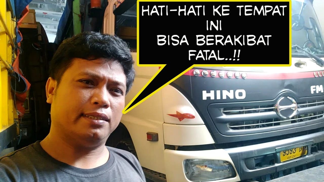 Sopir truk  nekat masuk area kapal  yang terlarang YouTube