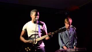 Albert Fallen live at l'Alimentation Générale