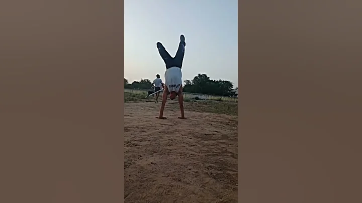 Handstand 🇮🇳🇮🇳💪💪🙏 hand workout 💪🇮🇳🙂💪🇮🇳 🤸🤸 motivation video ✨🏆☺️ Desi workout #handmadejewelry #sorts
