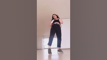 Thumbnail of Ashnoor Kaur Cute Dance on Lazy Lad Song By Amit Trivedi and Richa Sharma #shorts