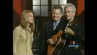 Watch Patty Loveless Working On A Building video