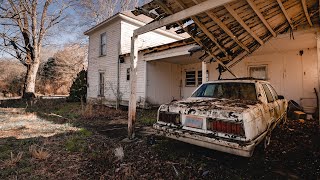 Abandoned Time Capsule | SHE DIED ON THE COUCH