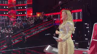 The Voice audience sings along to Since U Been Gone By Kelly Clarkson (feat. Ariana Grande)