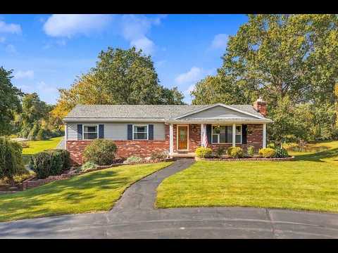 2795 Sun Terrace Drive, Hartland, MI home video tour