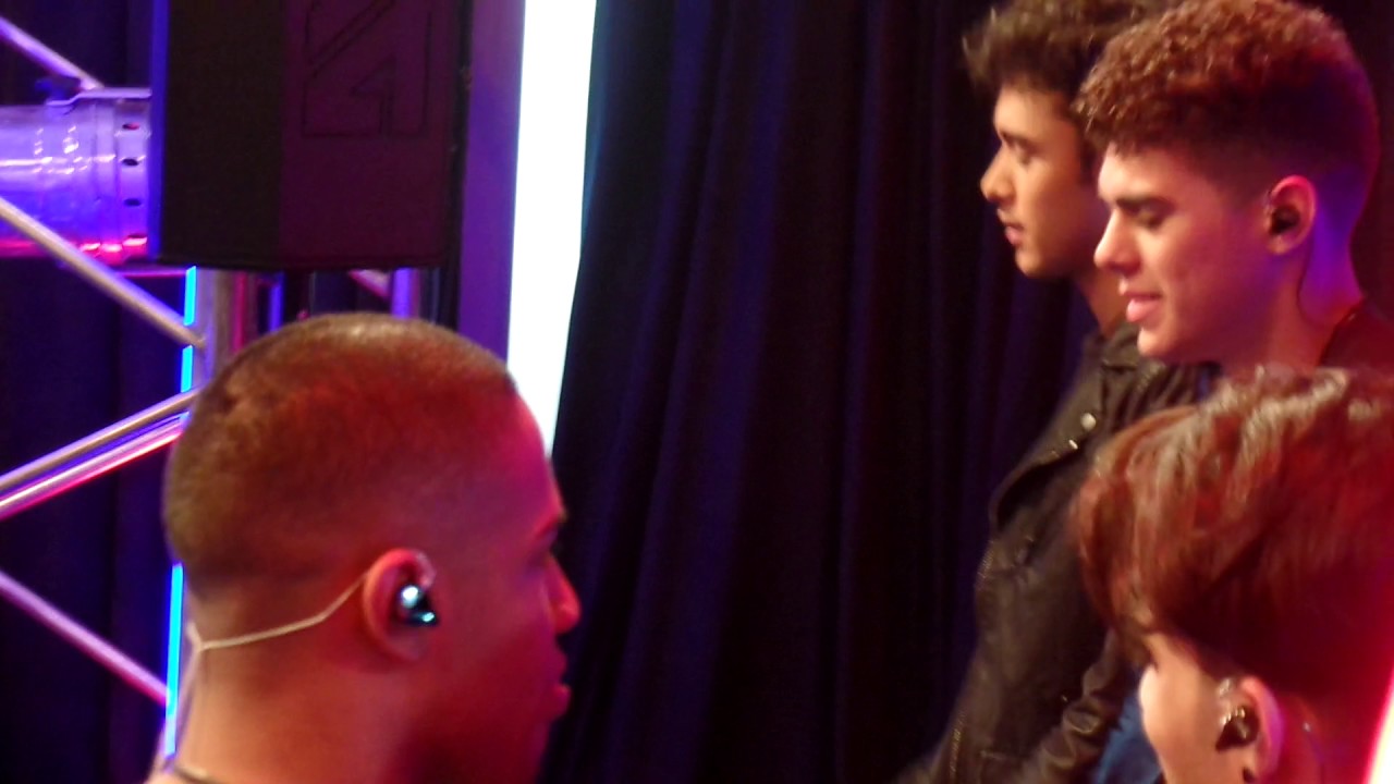 CNCO en NET 2017 - Backstage y Tan Fácil HD