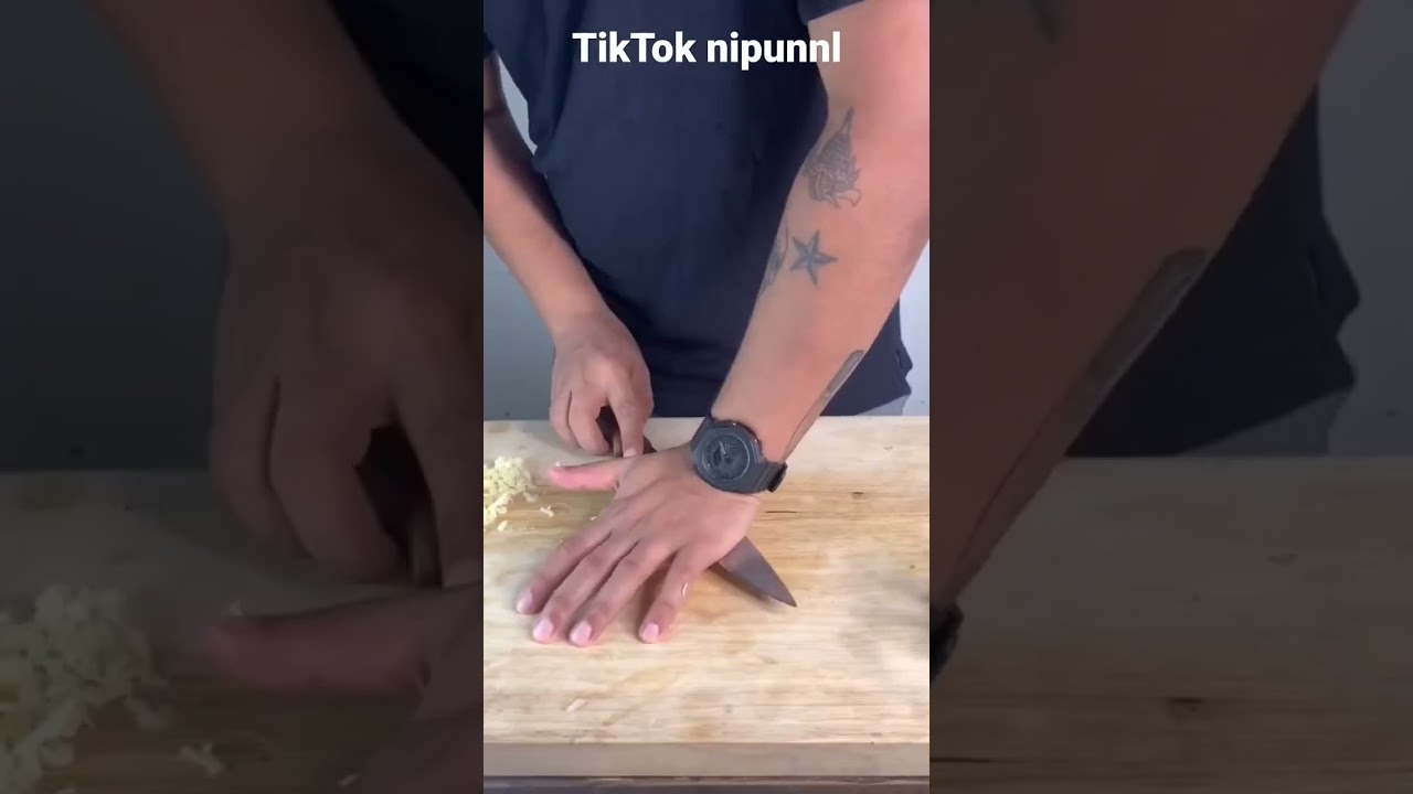 Classic Sri Lankan Snack | Canned fish cutlets | Sri Lankan style