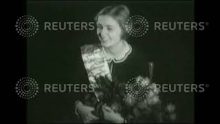 1931 Ruth Richard wins Miss Germany beauty pagent 1931
