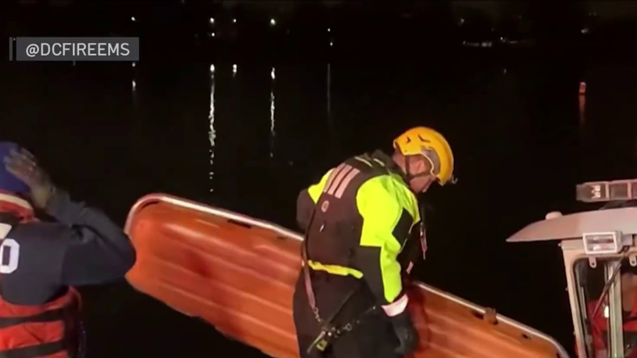 Man dead after car plunges into Potomac River | NBC4 Washington - YouTube