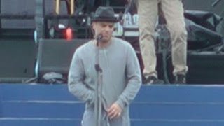 Robbie Williams rehearsing Diamond Jubilee Concert. London preparing River Thames Pageant