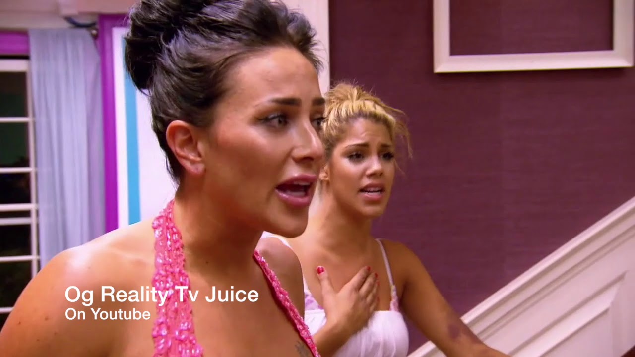 BGC10 Rocky Vs Valentina, Alicia, and Nancy + Valentina & Nancy get sent to a Hotel