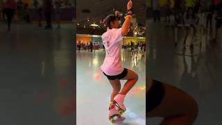 One Foot Pivots on Roller Skates | #rollerskating #beginnerskater #rollerskate