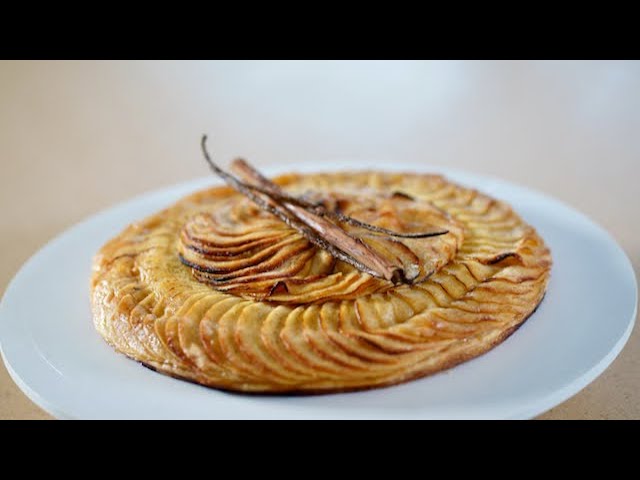 Quick & Apple Tart Recipe - How to Make Apple Puff Pastry