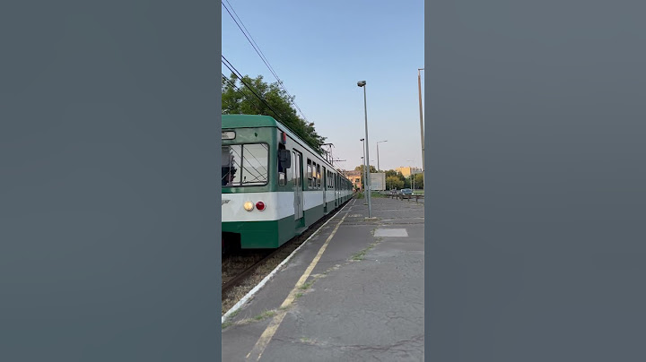 H8-as HÉV érkezik Gödöllő, Szabadság térre #travel #budapest