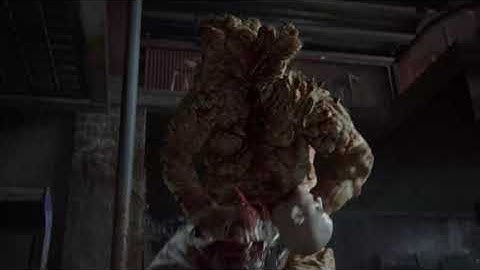 THE LAST OF US 2- Aggressive Gameplay Brutal Boss Fight [Flooded City]