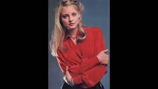 SEXY AND BEAUTIFUL PHOTOS OF Jodie Foster
