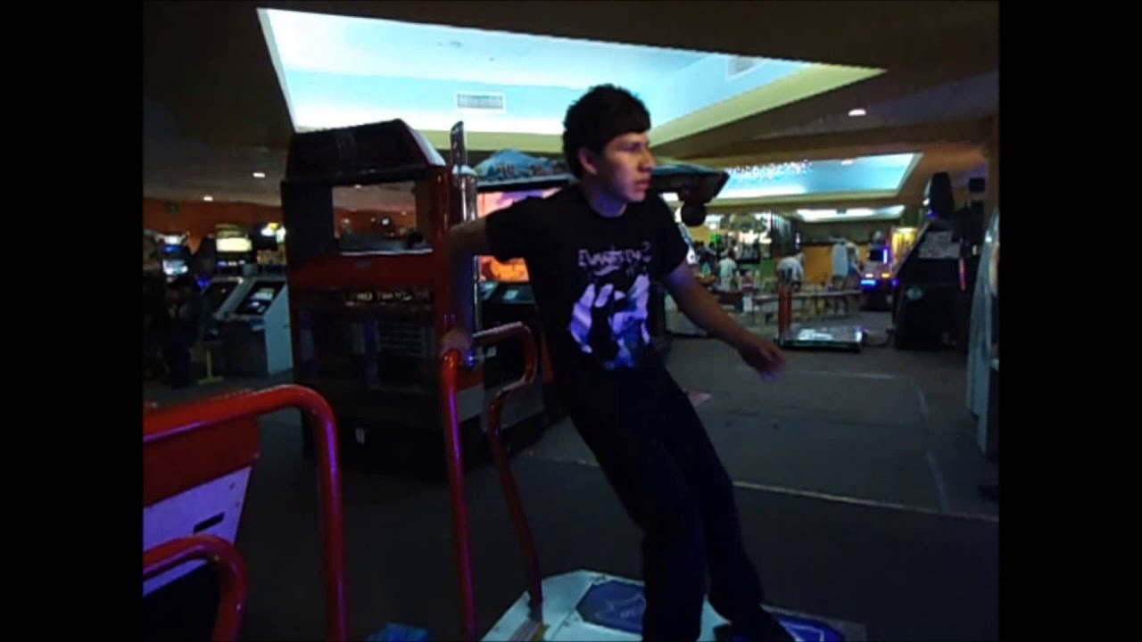 Pump It Up Fiesta 2011 BanYa Monkey Fingers Very Hard