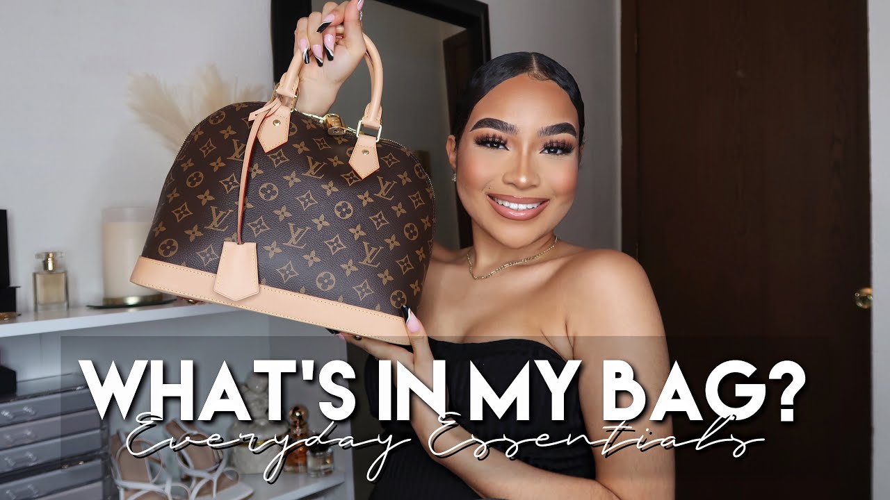 Louis Vuitton Alma PM : What's In My Bag : Review : Modeling Shots 