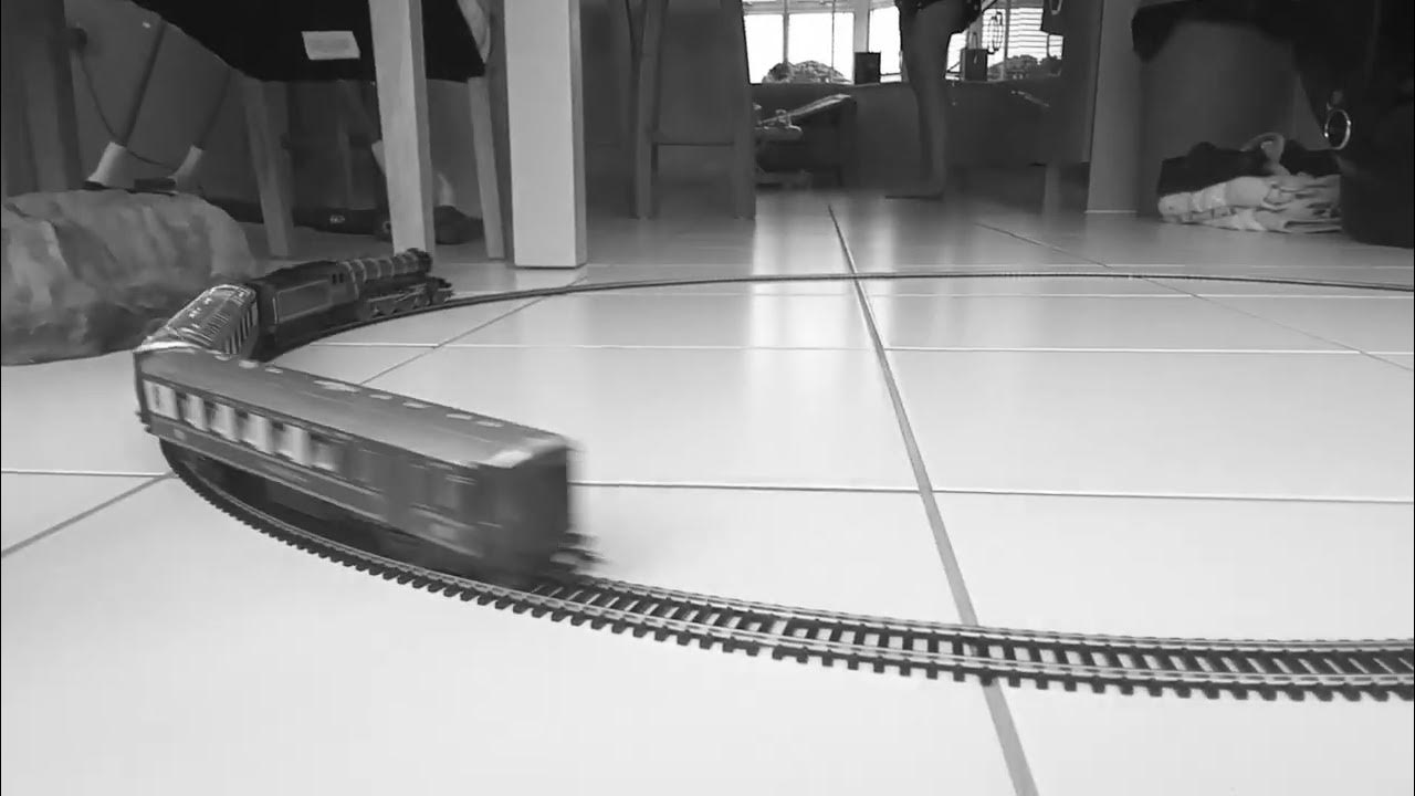 flying Scotsman with realistic chuffing sound YouTube