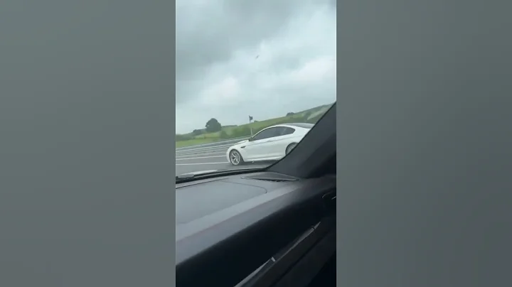 BMW M6 vs PORSCHE GT3 TWIN TURBO at 350kmh+ #bmw #porsche #tiktok  #viralvideo #shorts #shortvideo