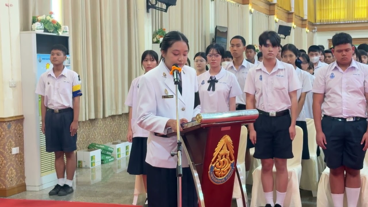 ขับเสภาถวายความอาลัย น.ส.กมลพรรณ ศิริประทุมมาศ  รร.กาญจนาฯสุพรรณบุรี