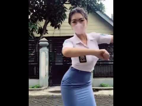 VIRAL!!! Pulang sekolah langsung joget telanjang - YouTube
