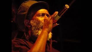 Burning Spear  -  This Man  -  Live in Italy  1997.