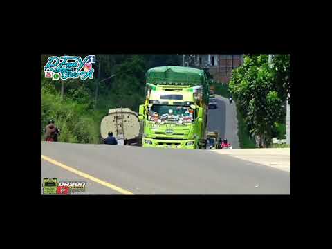 David Iztambul - Tapaso Rayo Di Rantau (Official Vidio dilan Truck