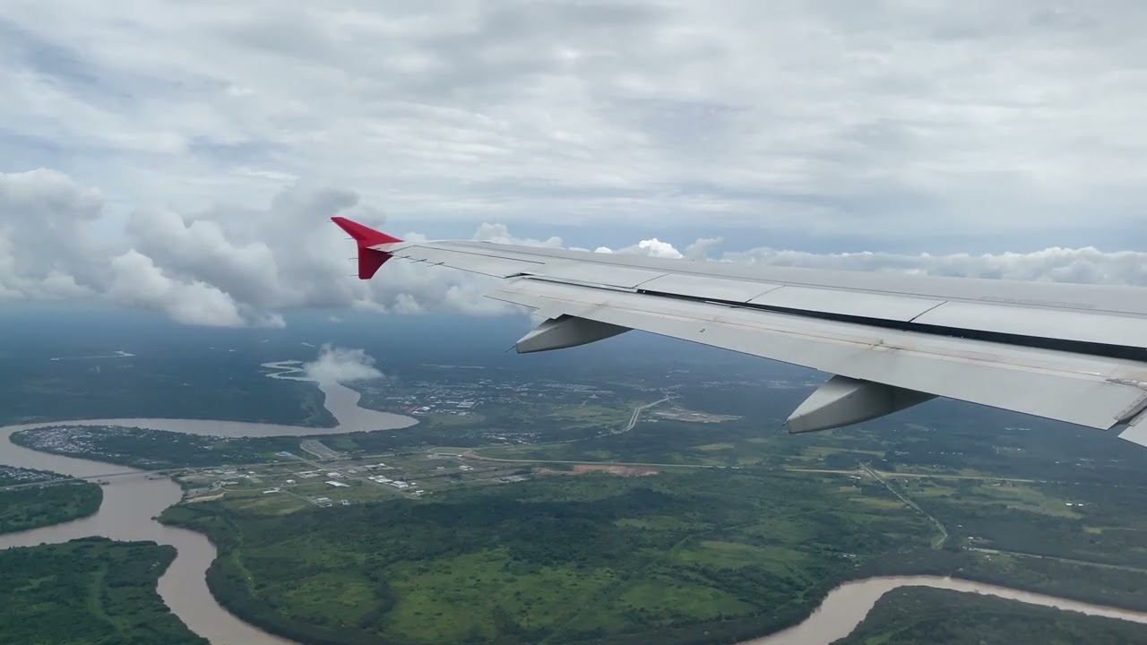 [23/3/2025] AirAsia - Airbus A320-214 Landing at Kuching International Airport