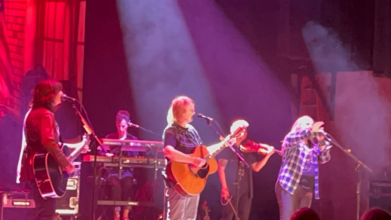 “Kid Fears” - Indigo Girls with Melissa Etheridge - “Yes We Are 2025 Tour” - Fort Wayne, IN