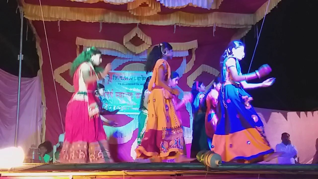 Ghunghat odh lena dance of ZPPS DHAKEPHALS GIRLS