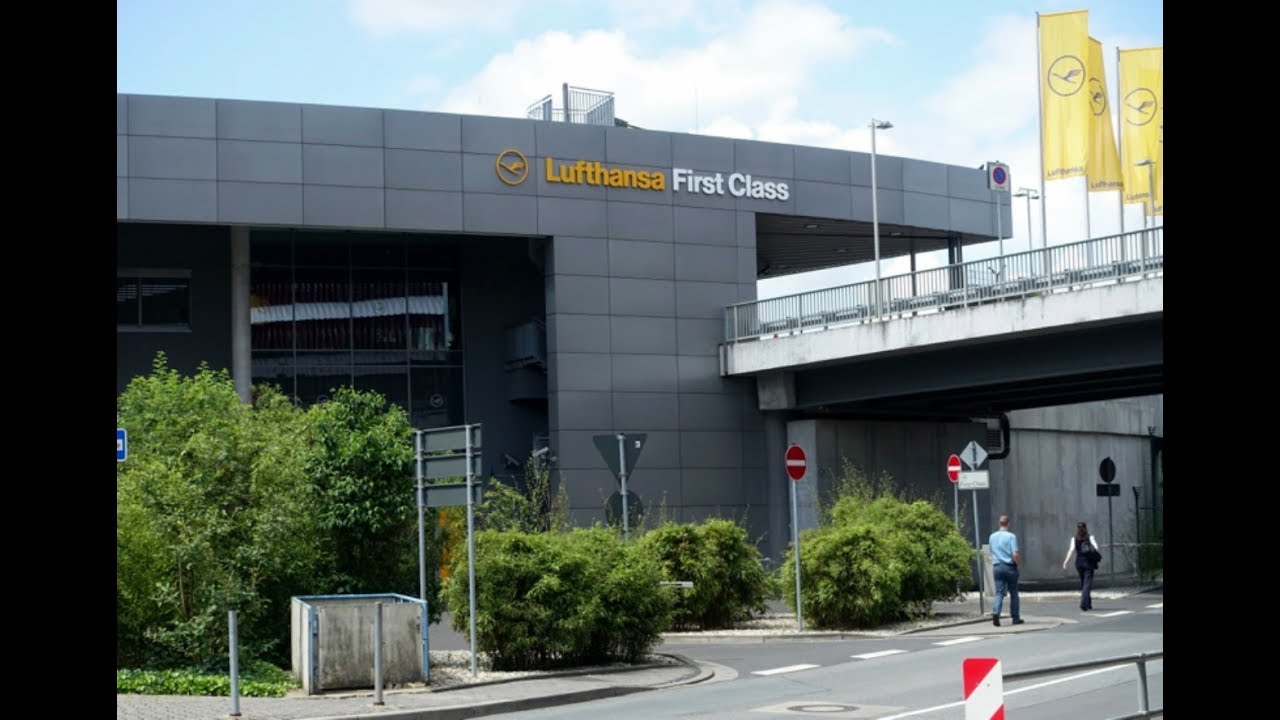 Review Lufthansa First Class Terminal Frankfurt Airport Youtube