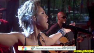 Toni Braxton - Unbreak My Heart - May 2010 (live) chords