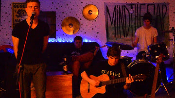 Sequence Dot Com - Neighbours (Proberaum-Version)