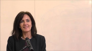 Melissa Leach welcomes participants at the Contested Agronomy conference