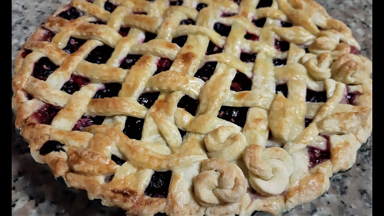 Mixed Berry Apple Pie Absolutely SCRUMPTIOUS! YouTube