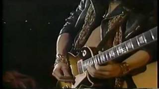 Guns N' Roses - Patience (AMA 1989).mp4
