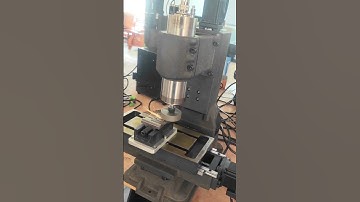 Do you like this mini CNC milling machine?#cncmachine #cncmilling #cnc #DIY #creativit #cncmachinist