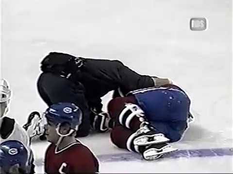 Derian Hatcher DESTROYS Petr Sykora - Stanley Cup Final 2000