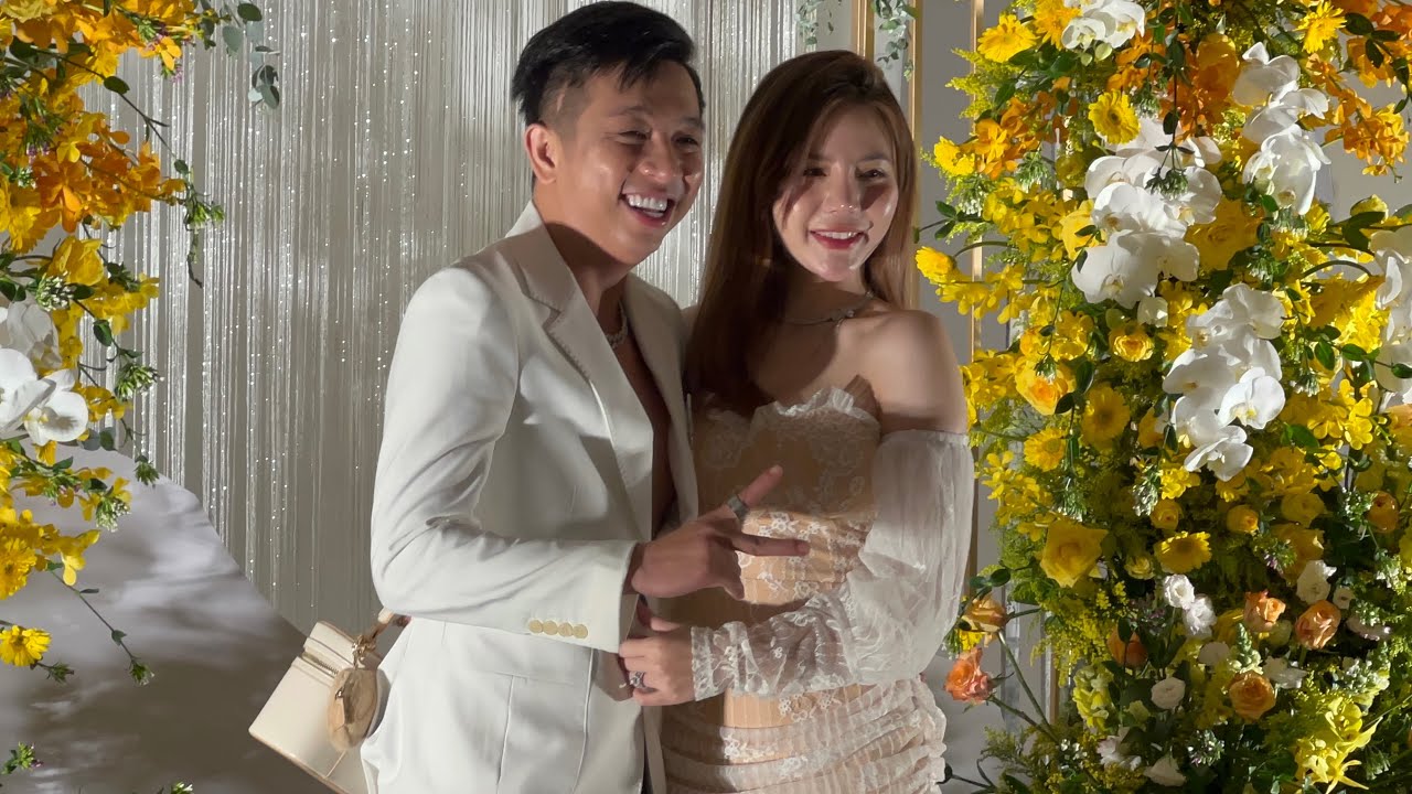 LÝ TUẤN KIỆT cùng bạn gái xinh như hot girl đến chúc mừng đám cưới của HỒ GIA HÙNG và vợ CEO