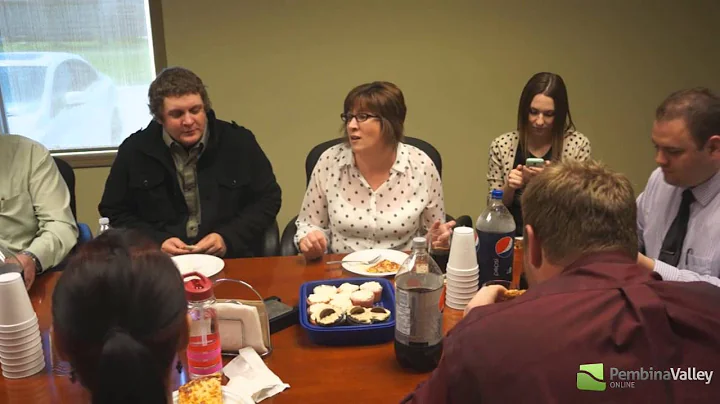 BONUS Country 88 Employee of the Week - Shelley Gr...