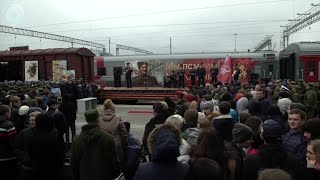 Через всю страну в честь 9 мая. В Новосибирск прибыл поезд \