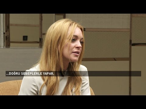 Video Lindsay Lohan neden başörtüsü taktı ve neden Türkiye'de?