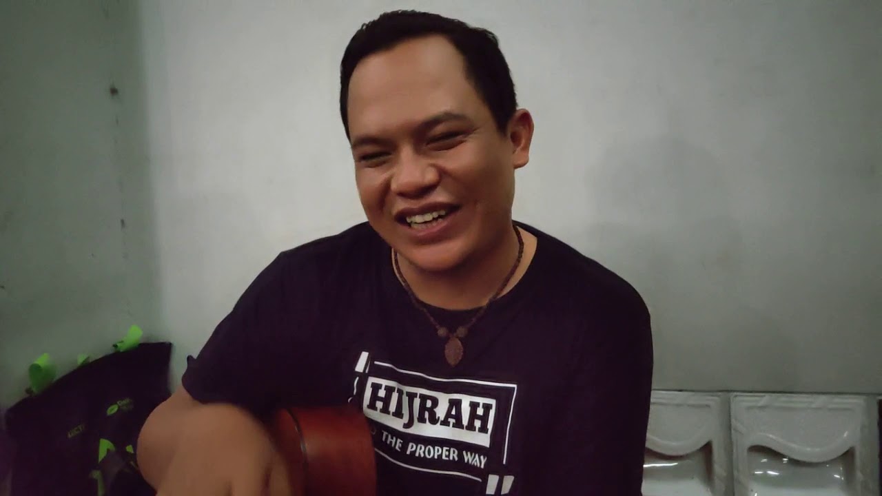 Hahaha!  Faank Nyanyi Biar Gak Lupa Anak Band!