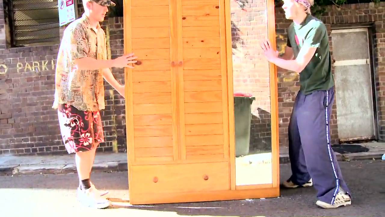 Houseos 14: The Cupboard